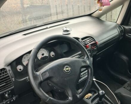 Черный Опель Зафира, объемом двигателя 0 л и пробегом 290 тыс. км за 1100 $, фото 7 на Automoto.ua
