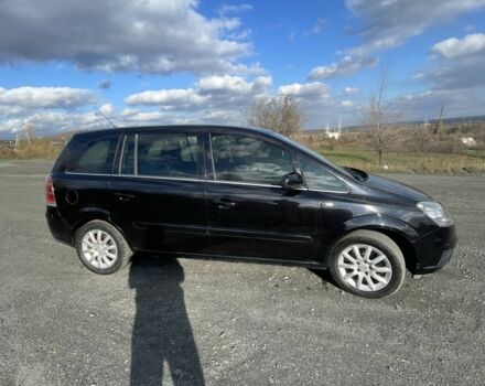 Чорний Опель Зафіра, об'ємом двигуна 2.2 л та пробігом 225 тис. км за 5500 $, фото 4 на Automoto.ua