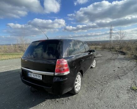 Чорний Опель Зафіра, об'ємом двигуна 2.2 л та пробігом 225 тис. км за 5500 $, фото 3 на Automoto.ua