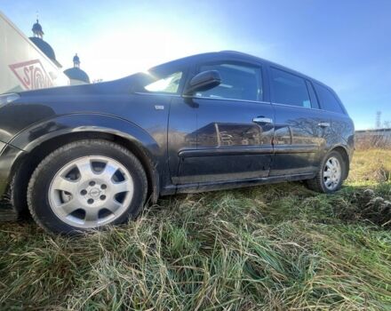 Черный Опель Зафира, объемом двигателя 0 л и пробегом 374 тыс. км за 2550 $, фото 3 на Automoto.ua