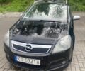 Черный Опель Зафира, объемом двигателя 1.9 л и пробегом 340 тыс. км за 3600 $, фото 1 на Automoto.ua