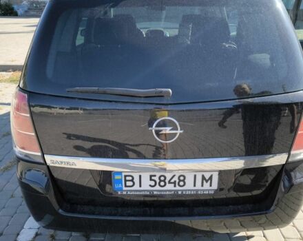 Черный Опель Зафира, объемом двигателя 1.6 л и пробегом 273 тыс. км за 6800 $, фото 2 на Automoto.ua