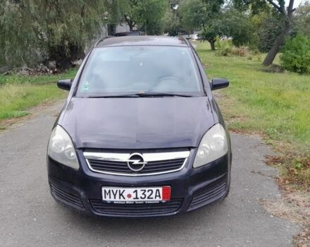 Опель Зафира 2007 в Андрушевке на Automoto.ua Черный Опель Зафира, объемом двигателя 0 л и пробегом 111 тыс. км за 2500 $, фото 1 на Automoto.ua