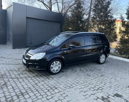 Черный Опель Зафира, объемом двигателя 1.6 л и пробегом 250 тыс. км за 6300 $, фото 3 на Automoto.ua