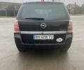 Черный Опель Зафира, объемом двигателя 1.9 л и пробегом 260 тыс. км за 5500 $, фото 4 на Automoto.ua