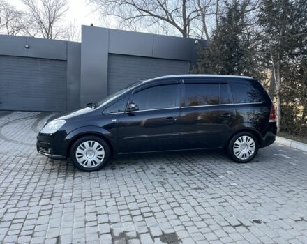 Черный Опель Зафира, объемом двигателя 1.6 л и пробегом 250 тыс. км за 6300 $, фото 10 на Automoto.ua