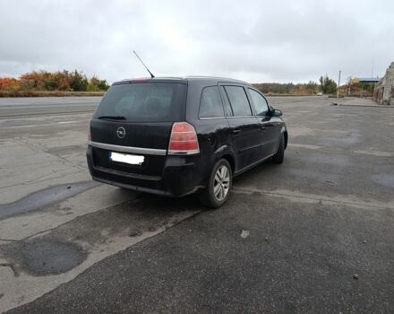 Черный Опель Зафира, объемом двигателя 1.9 л и пробегом 240 тыс. км за 2800 $, фото 4 на Automoto.ua