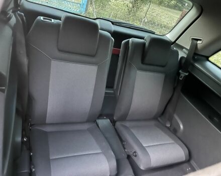 Черный Опель Зафира, объемом двигателя 1.6 л и пробегом 250 тыс. км за 6300 $, фото 1 на Automoto.ua