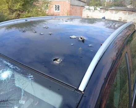 Черный Опель Зафира, объемом двигателя 1.9 л и пробегом 150 тыс. км за 1600 $, фото 6 на Automoto.ua