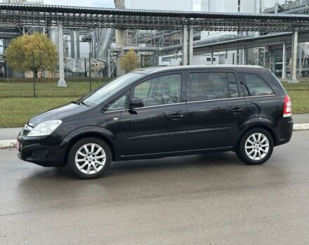 Черный Опель Зафира, объемом двигателя 1.6 л и пробегом 183 тыс. км за 6500 $, фото 4 на Automoto.ua