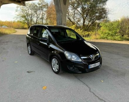Черный Опель Зафира, объемом двигателя 1.7 л и пробегом 237 тыс. км за 5499 $, фото 5 на Automoto.ua