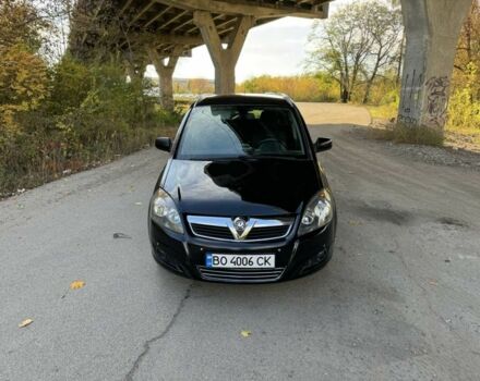 Черный Опель Зафира, объемом двигателя 1.7 л и пробегом 237 тыс. км за 5499 $, фото 6 на Automoto.ua