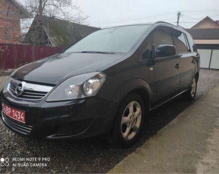 Чорний Опель Зафіра, об'ємом двигуна 0 л та пробігом 266 тис. км за 7800 $, фото 1 на Automoto.ua