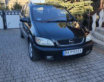 Черный Опель Зафира, объемом двигателя 2 л и пробегом 349 тыс. км за 3999 $, фото 1 на Automoto.ua