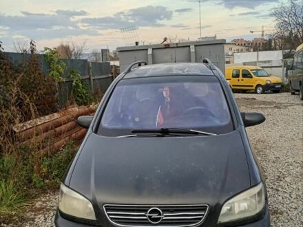 Чорний Опель Зафіра, об'ємом двигуна 2 л та пробігом 306 тис. км за 2500 $, фото 1 на Automoto.ua