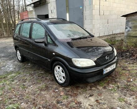Черный Опель Зафира, объемом двигателя 2 л и пробегом 252 тыс. км за 3750 $, фото 1 на Automoto.ua