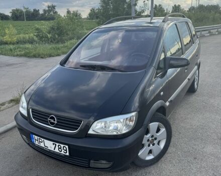 Черный Опель Зафира, объемом двигателя 2 л и пробегом 250 тыс. км за 2500 $, фото 1 на Automoto.ua