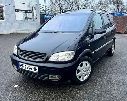 Черный Опель Зафира, объемом двигателя 2.2 л и пробегом 342 тыс. км за 4299 $, фото 1 на Automoto.ua