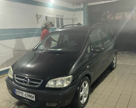 Черный Опель Зафира, объемом двигателя 2 л и пробегом 200 тыс. км за 1100 $, фото 1 на Automoto.ua