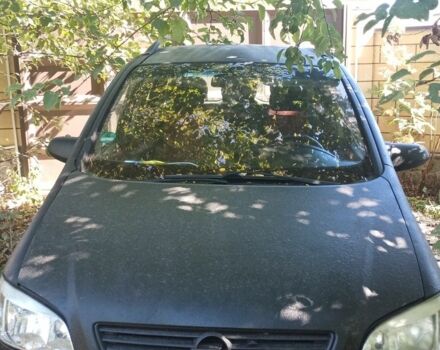 Черный Опель Зафира, объемом двигателя 1.8 л и пробегом 250 тыс. км за 1100 $, фото 1 на Automoto.ua