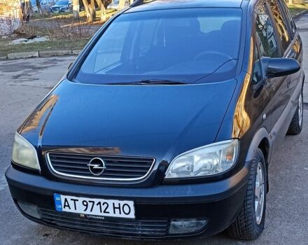 Черный Опель Зафира, объемом двигателя 2.2 л и пробегом 480 тыс. км за 3200 $, фото 1 на Automoto.ua
