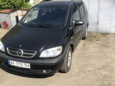 Черный Опель Зафира, объемом двигателя 2.2 л и пробегом 350 тыс. км за 4500 $, фото 1 на Automoto.ua
