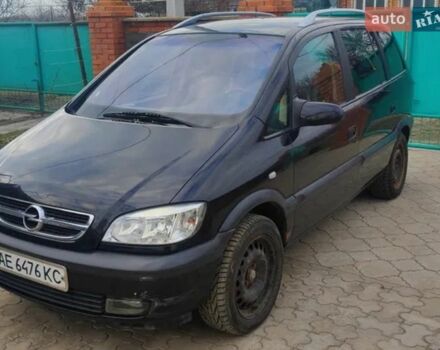 Черный Опель Зафира, объемом двигателя 2.17 л и пробегом 287 тыс. км за 4600 $, фото 1 на Automoto.ua