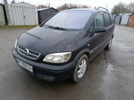 Черный Опель Зафира, объемом двигателя 2.2 л и пробегом 245 тыс. км за 1850 $, фото 1 на Automoto.ua