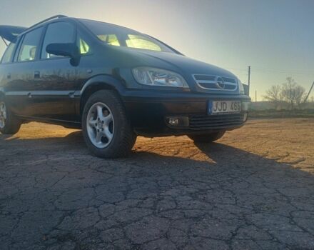 Черный Опель Зафира, объемом двигателя 2 л и пробегом 262 тыс. км за 1950 $, фото 1 на Automoto.ua
