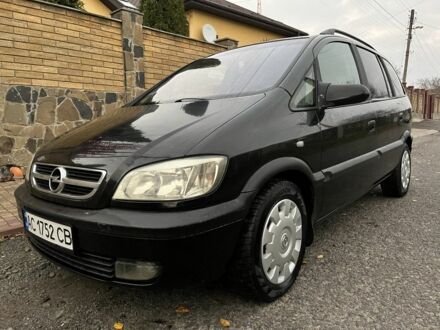 Черный Опель Зафира, объемом двигателя 2.2 л и пробегом 270 тыс. км за 3100 $, фото 1 на Automoto.ua