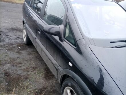 Черный Опель Зафира, объемом двигателя 0 л и пробегом 290 тыс. км за 1100 $, фото 1 на Automoto.ua