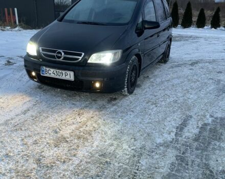 Черный Опель Зафира, объемом двигателя 2 л и пробегом 245 тыс. км за 3700 $, фото 1 на Automoto.ua