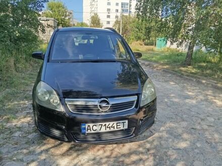 Опель Зафира 2005 в Харькове на Automoto.ua Черный Опель Зафира, объемом двигателя 1.9 л и пробегом 320 тыс. км за 5000 $, фото 1 на Automoto.ua