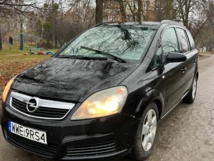 Черный Опель Зафира, объемом двигателя 1.9 л и пробегом 350 тыс. км за 2299 $, фото 1 на Automoto.ua