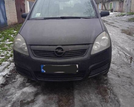 Черный Опель Зафира, объемом двигателя 1.9 л и пробегом 300 тыс. км за 2400 $, фото 1 на Automoto.ua