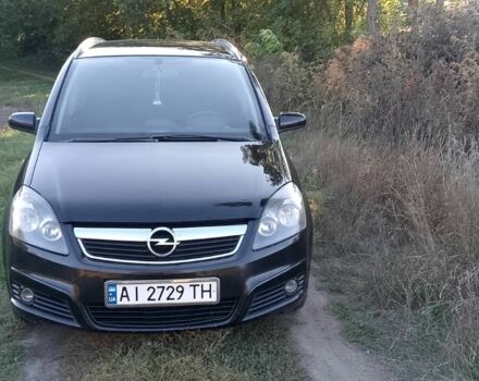 Черный Опель Зафира, объемом двигателя 1.6 л и пробегом 240 тыс. км за 4740 $, фото 1 на Automoto.ua