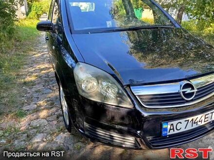 Черный Опель Зафира, объемом двигателя 1.9 л и пробегом 320 тыс. км за 4750 $, фото 1 на Automoto.ua