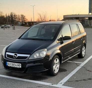 Черный Опель Зафира, объемом двигателя 1.6 л и пробегом 297 тыс. км за 4350 $, фото 1 на Automoto.ua
