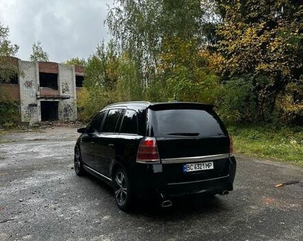 Черный Опель Зафира, объемом двигателя 2 л и пробегом 392 тыс. км за 5700 $, фото 1 на Automoto.ua