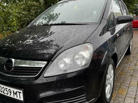 Черный Опель Зафира, объемом двигателя 1.6 л и пробегом 217 тыс. км за 6100 $, фото 1 на Automoto.ua