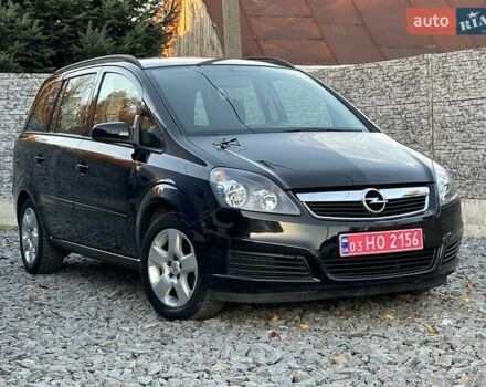 Черный Опель Зафира, объемом двигателя 1.8 л и пробегом 242 тыс. км за 5350 $, фото 1 на Automoto.ua