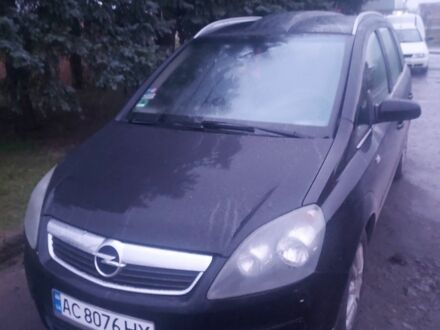 Черный Опель Зафира, объемом двигателя 1.8 л и пробегом 267 тыс. км за 5500 $, фото 1 на Automoto.ua