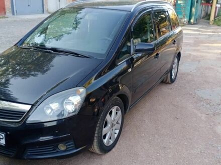 Чорний Опель Зафіра, об'ємом двигуна 1.9 л та пробігом 351 тис. км за 4500 $, фото 1 на Automoto.ua