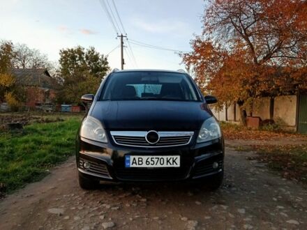 Черный Опель Зафира, объемом двигателя 1.8 л и пробегом 285 тыс. км за 6100 $, фото 1 на Automoto.ua