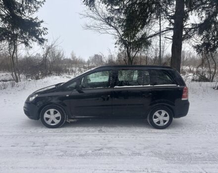 Черный Опель Зафира, объемом двигателя 1.6 л и пробегом 293 тыс. км за 4150 $, фото 1 на Automoto.ua