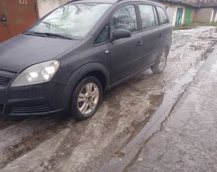 Черный Опель Зафира, объемом двигателя 1.9 л и пробегом 300 тыс. км за 2400 $, фото 1 на Automoto.ua