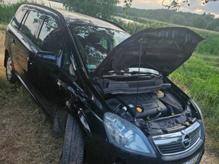 Черный Опель Зафира, объемом двигателя 1.9 л и пробегом 285 тыс. км за 3500 $, фото 1 на Automoto.ua