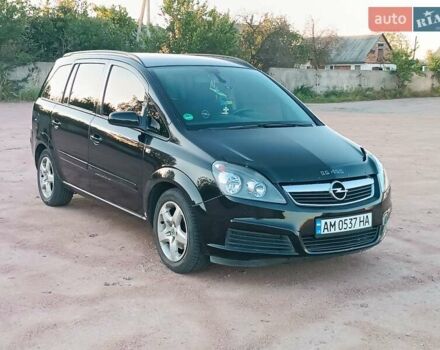Чорний Опель Зафіра, об'ємом двигуна 1.8 л та пробігом 226 тис. км за 5300 $, фото 1 на Automoto.ua