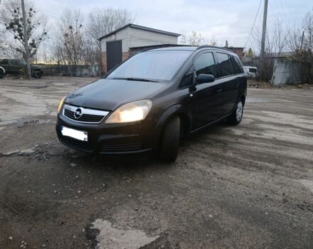 Черный Опель Зафира, объемом двигателя 1.9 л и пробегом 370 тыс. км за 2700 $, фото 1 на Automoto.ua
