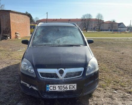 Черный Опель Зафира, объемом двигателя 1.6 л и пробегом 140 тыс. км за 2000 $, фото 1 на Automoto.ua